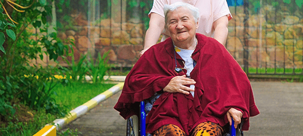 инвалид колясочник